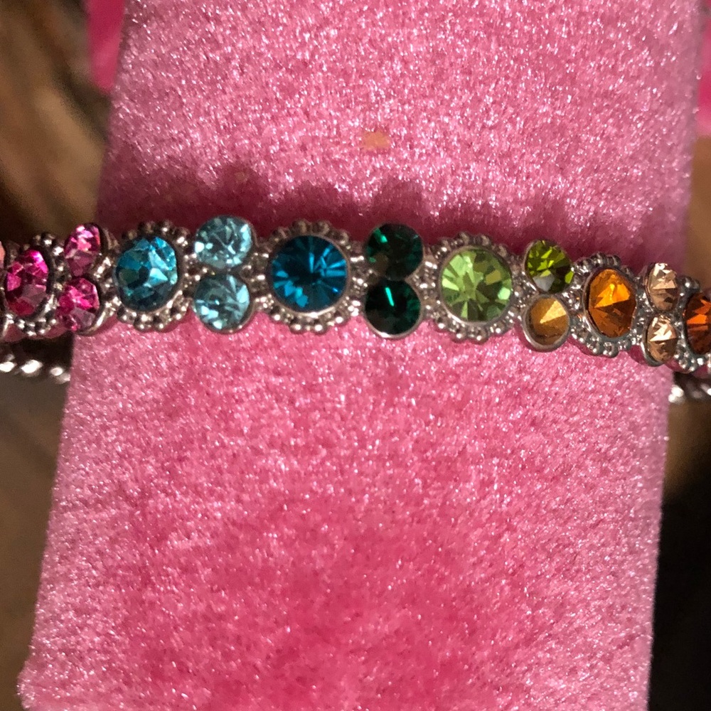 Bangle bracelet - Picture 1 of 4